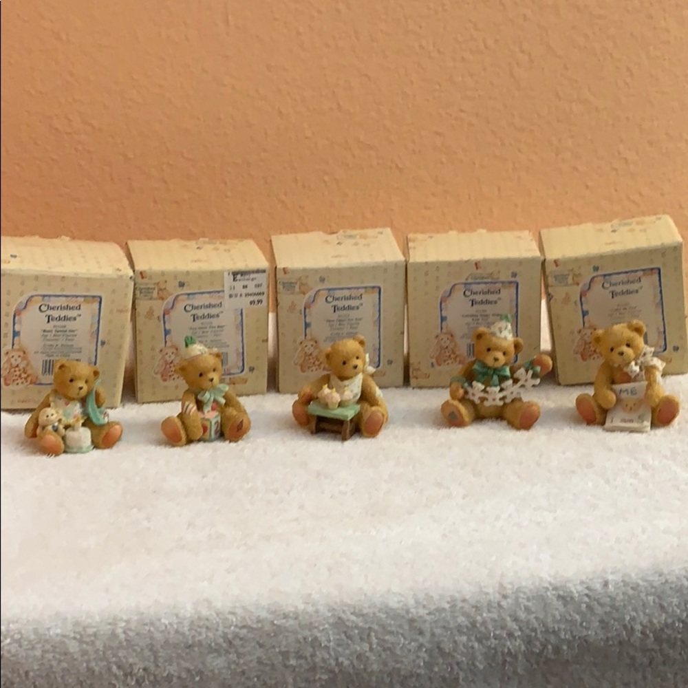 Cherished Teddies 5 piece birthday bears